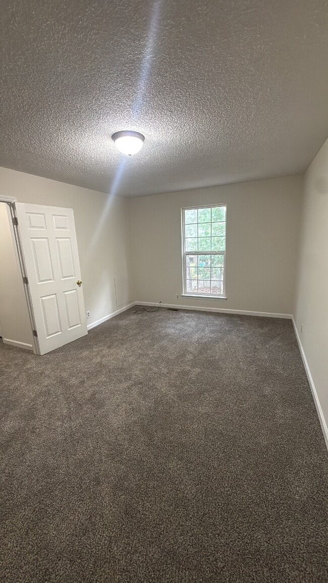 Building Photo - 3006 Woodymore Pl