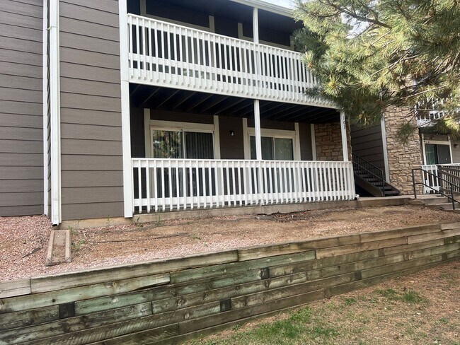 Building Photo - Large 3-bedroom 2 Bathroom in Robinwood! **Special**