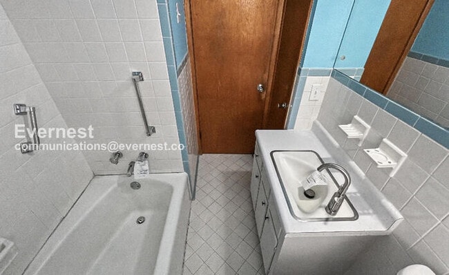 Building Photo - 4718 Richards Ct