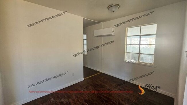 Building Photo - 2 Bed 1 bath Home for rent