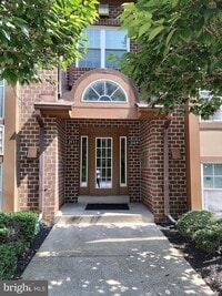 Building Photo - 2109 Woodbox Ln Unit 2109B