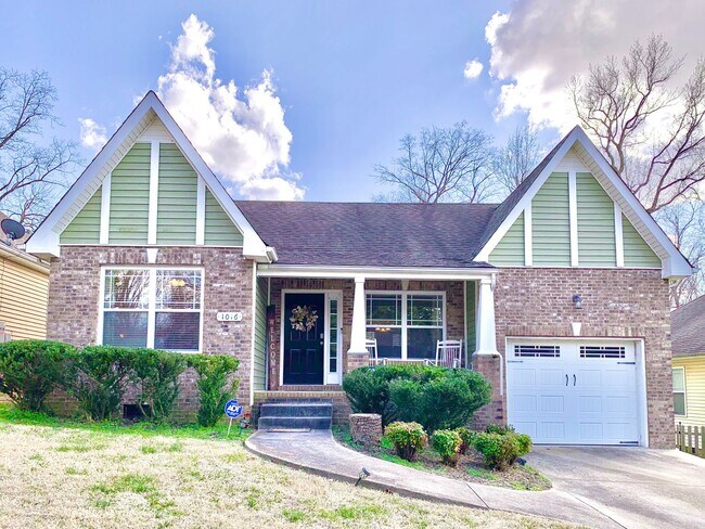 Primary Photo - 1016 Sunset Dr