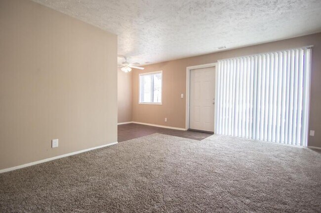 Building Photo - 11724 Arbor St