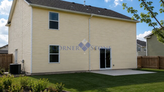 Building Photo - Large 4 Bedroom Home with Garden space, Basketball Court, Close to park!
