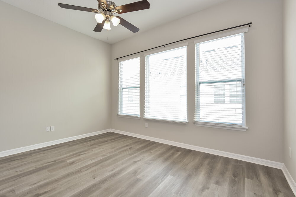 Building Photo - 1125 Mahonia Ct