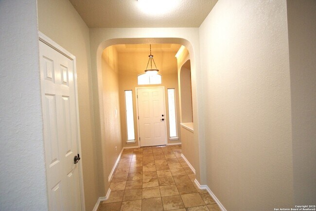 Building Photo - 327 Soaring Breeze