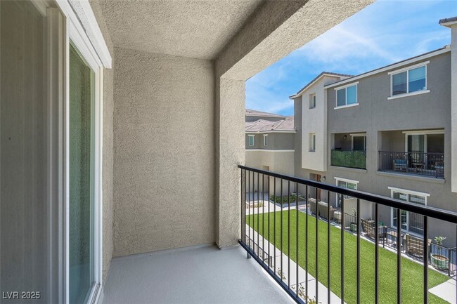 Building Photo - 12305 Crimson Horizon Rd.