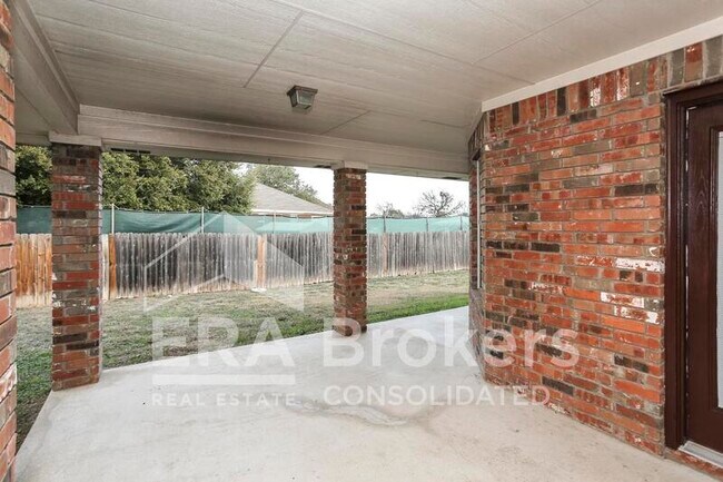 Building Photo - 5608 Hunters Ridge Trail