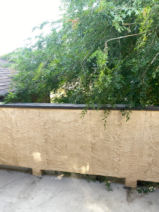 Building Photo - 2410 S Nancy St