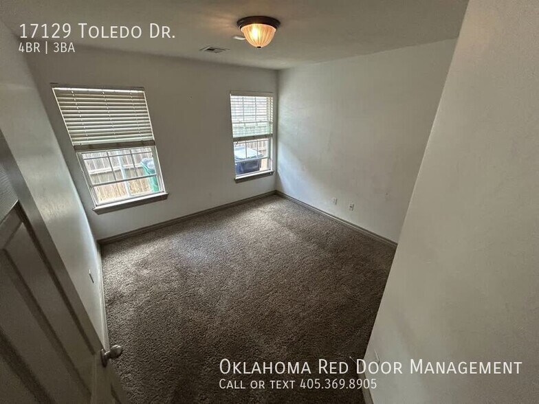 Building Photo - 17129 Toledo Dr