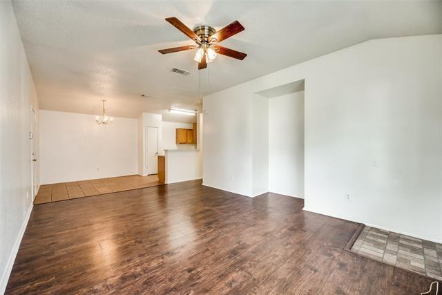 Building Photo - 10340 Blackjack Oaks Dr