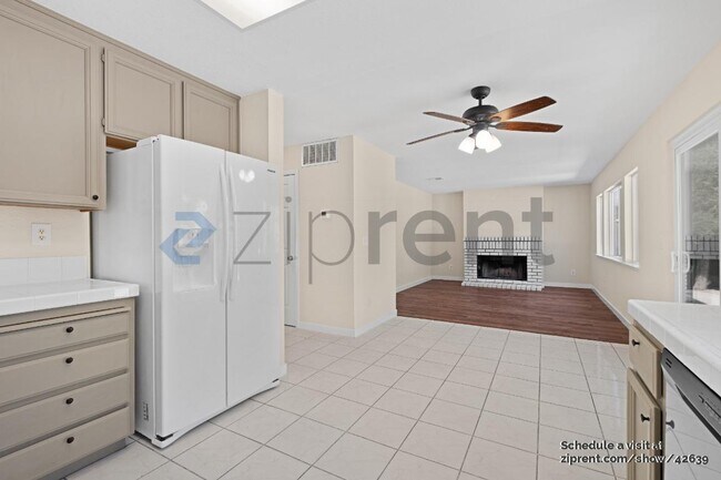 Building Photo - 741 Glencreek Dr
