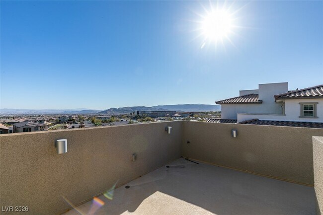 Building Photo - 172 Petaluma Valley Dr