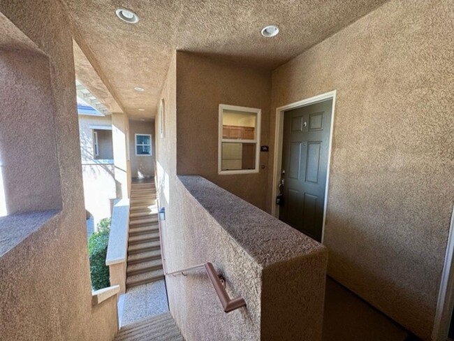 Building Photo - 1 bedroom Murrieta condo for LEASE with a ...