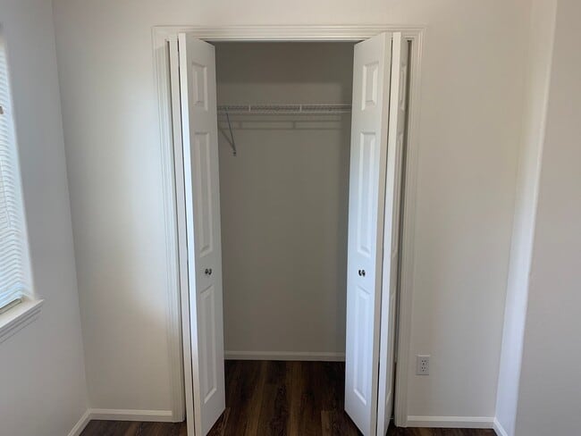 Building Photo - Newly updated 3-bedroom, 2-bathroom duplex...