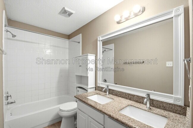 Building Photo - 21103 N Valley Ct