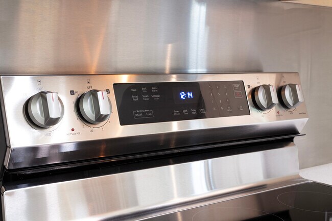 Building Photo - 289 Governors Park Rd