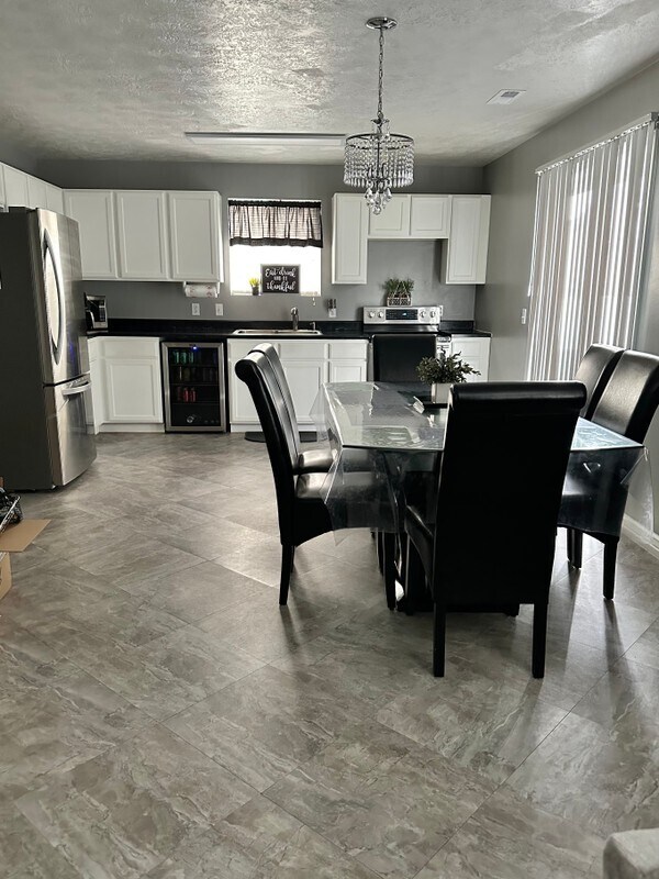 Building Photo - 1312 Archmore Dr