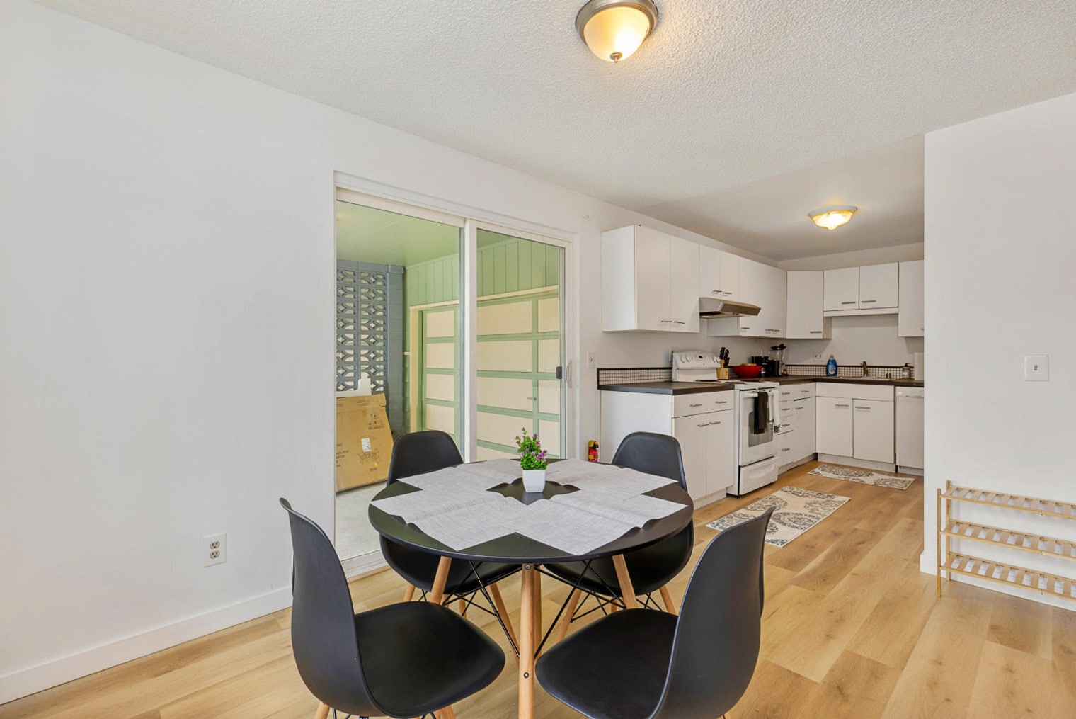 Building Photo - 15704 Ash Way