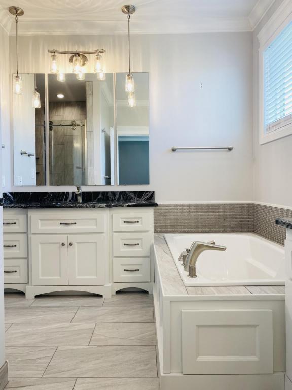 Building Photo - 133 N 3717 E