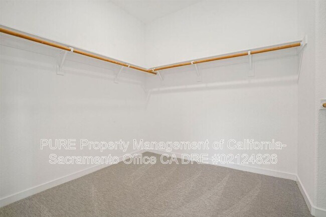 Building Photo - 273 Cask Dr