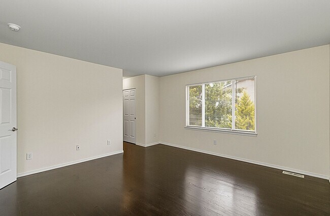 Building Photo - 15209 48th Ave SE