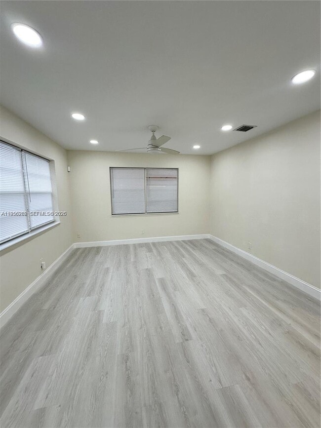 Building Photo - 108 NW 3rd Ave