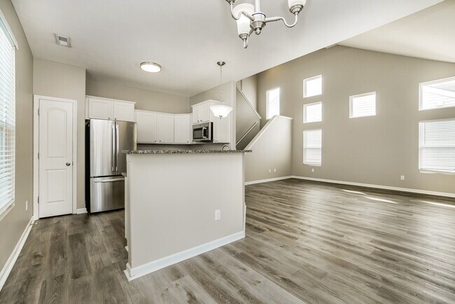 Building Photo - 5694 Alliance Way
