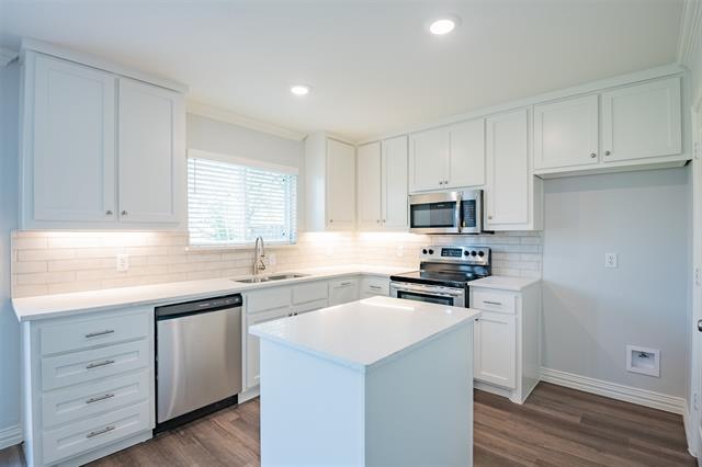 Building Photo - 3462 Coronado Ct