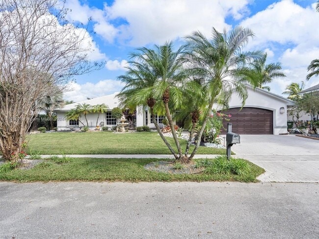 Building Photo - 3 br, 3.5 bath House - 2950 NE 188th St Ap...