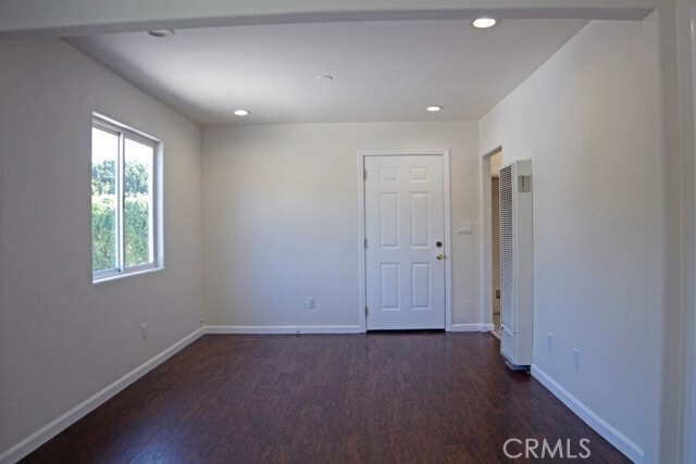 Building Photo - 455 S Soto St