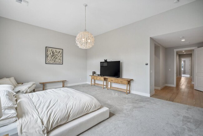 Building Photo - STUNNING AND MODERN Masterpiece!