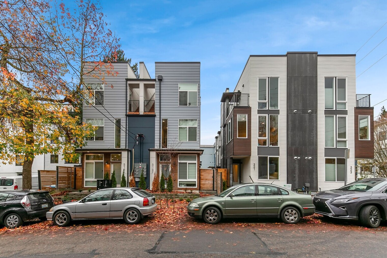 Building Photo - 319D Malden Ave E