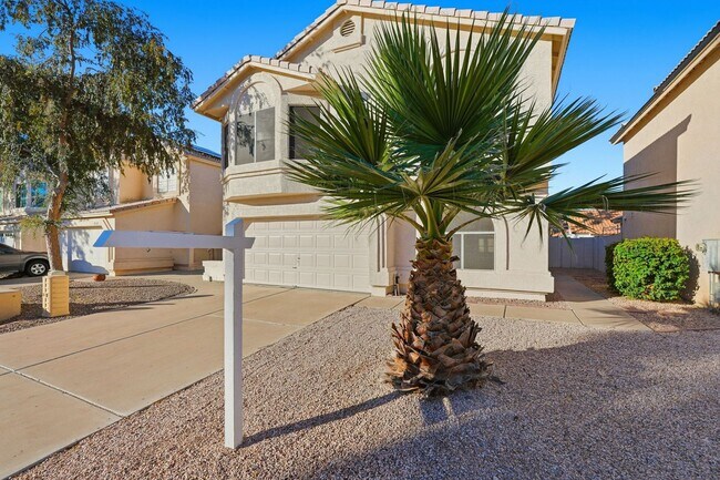 Building Photo - Ready to Move in! Three bedrooms