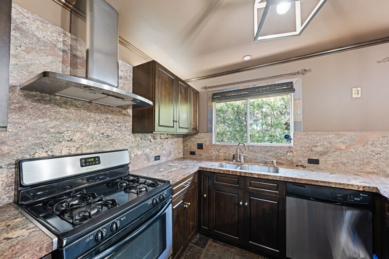 Building Photo - 3953 W 178th St