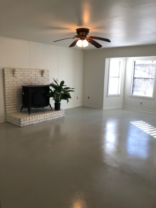 Building Photo - 286 East St
