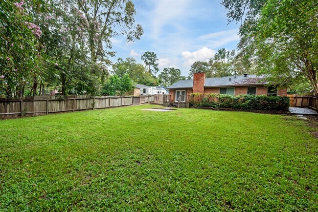 Building Photo - 25747 Timber Lakes Dr