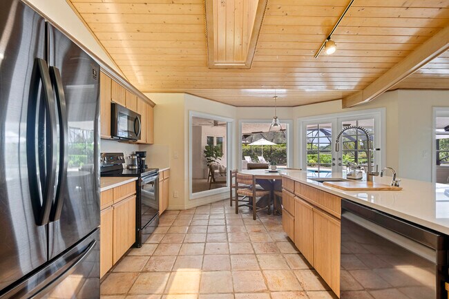 Building Photo - 10252 Shireoaks Ln