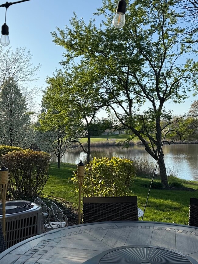 Building Photo - 2350 County Farm Ln