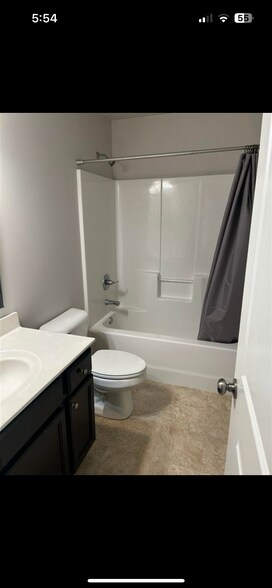 Full Bathroom Upstairs - 47 Renee Ln
