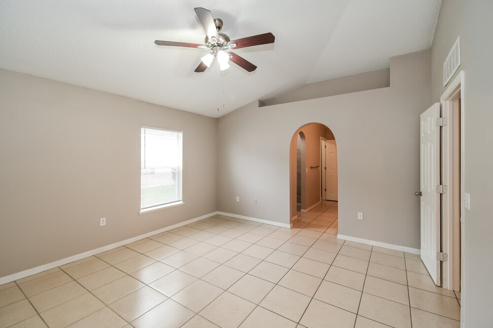 Building Photo - 9127 Shindler Crossing Dr