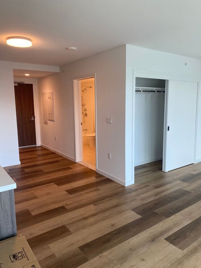 Building Photo - The Park Of Keeaumoku- Newly open condo, S...