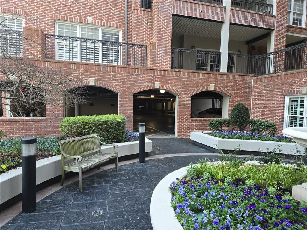 Building Photo - 50 Biscayne Dr NW