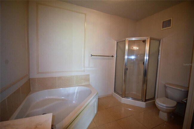 Building Photo - 2722 Via Tivoli