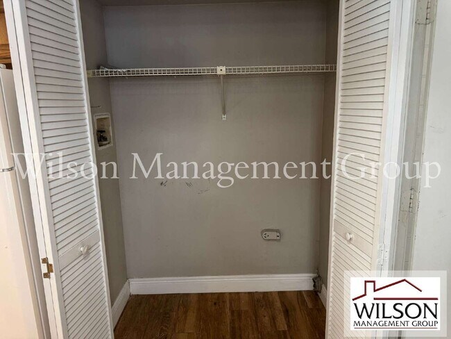 Building Photo - 4863 Walden Cir