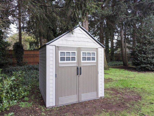 Building Photo - 1510-1512 151ST ST Ct S