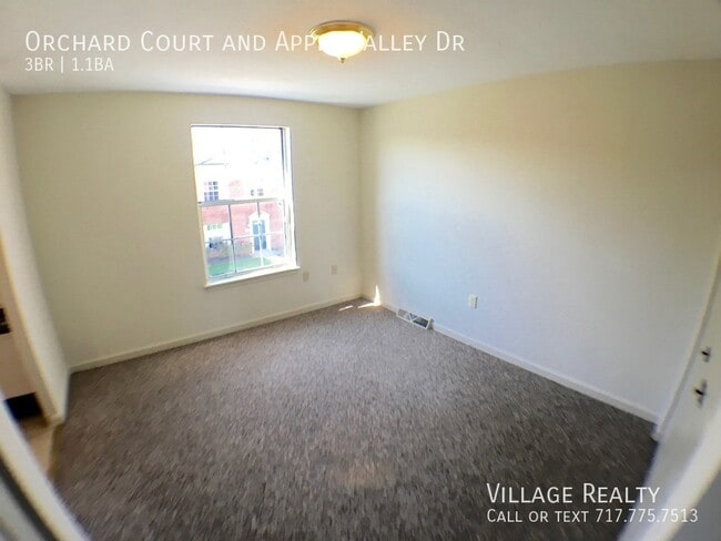 Building Photo - 214 Orchard Ct
