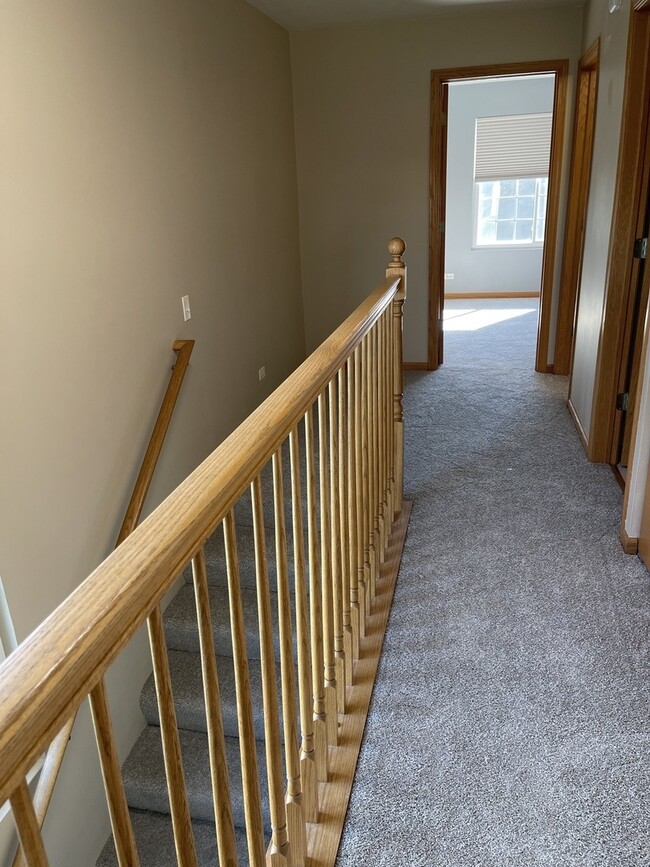 Building Photo - 2617 Carrolwood Rd