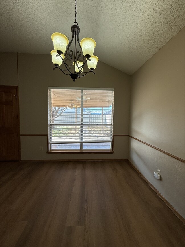 Building Photo - 2207 93rd St