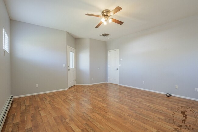 Building Photo - 601 Silver Plume Dr